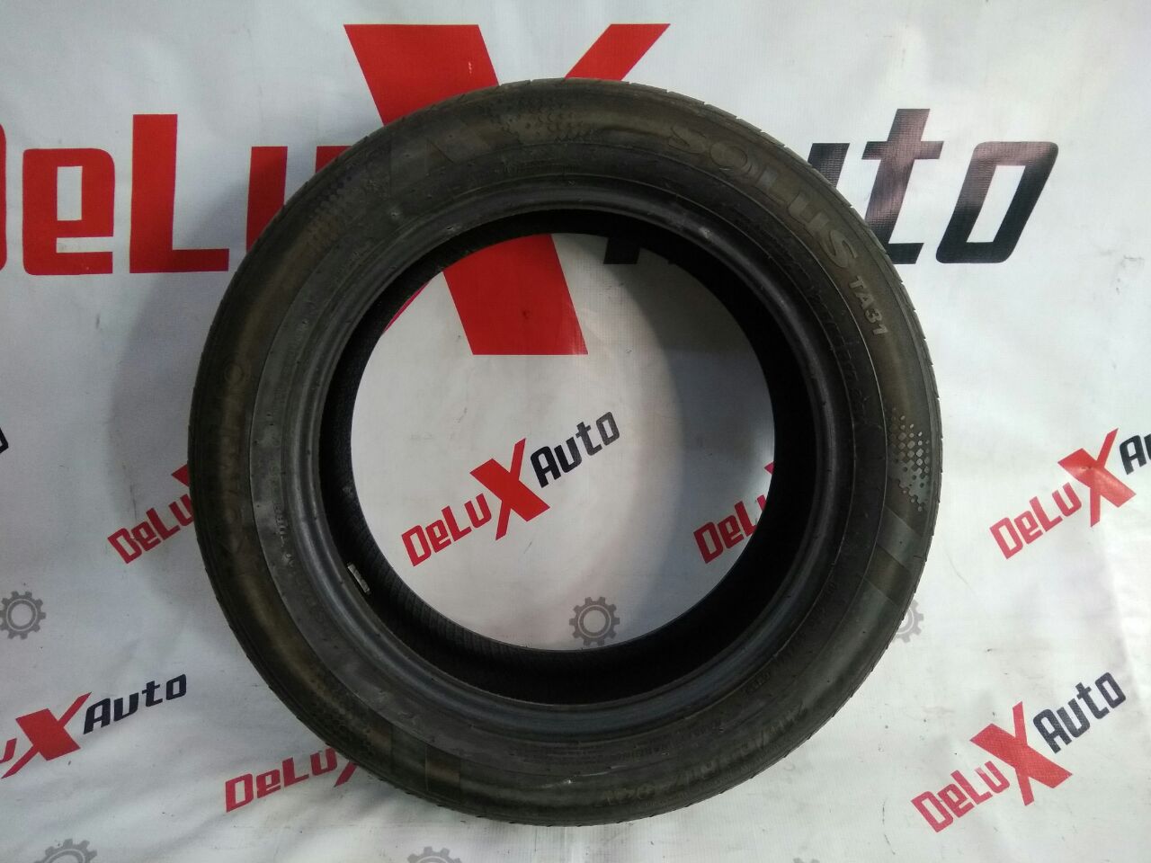 Шина 215/55R17