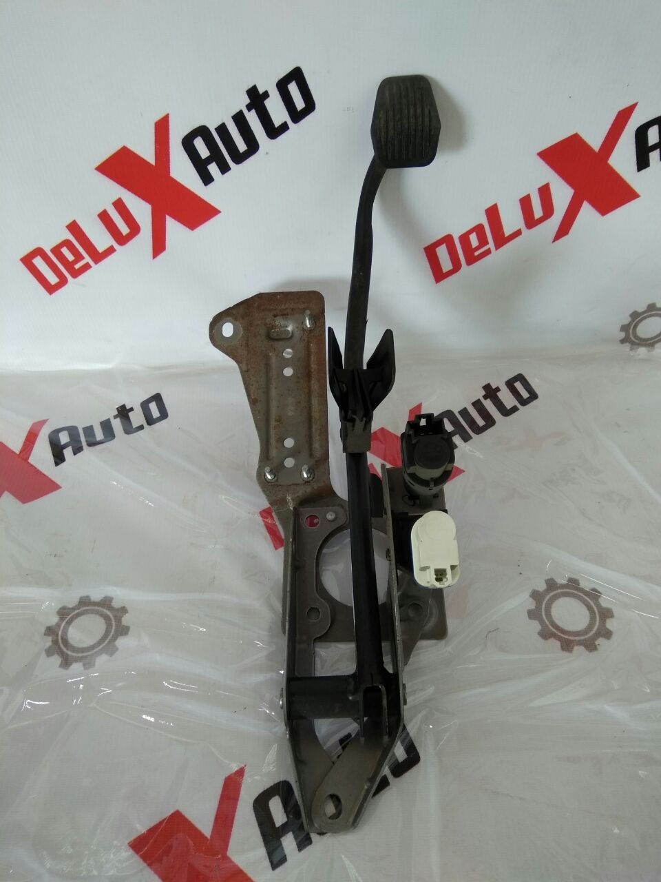 Педаль тормоза для Ford Focus · 2007–2011
