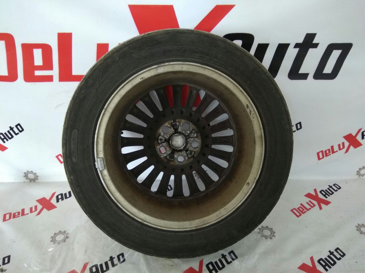 Диск с покрышкой 205/55R16 передний левый для Ford Focus · 2007–2011
