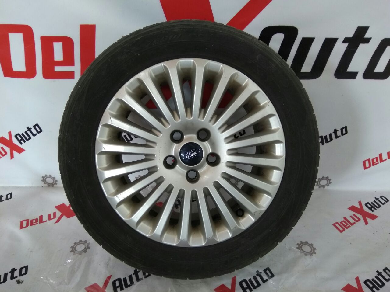 Диск с покрышкой 205/55R16 задний левый