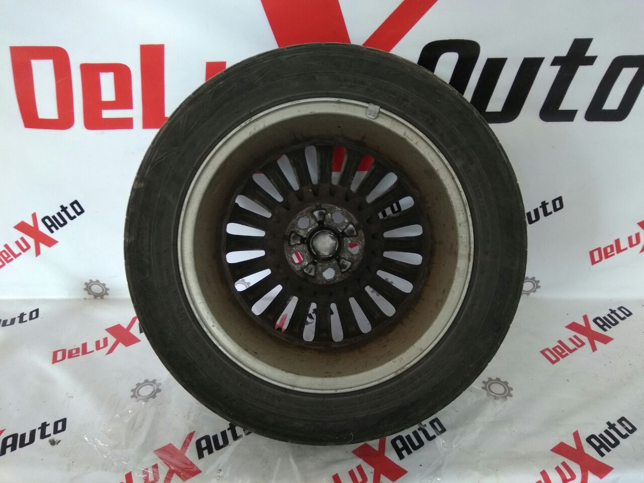 Диск с покрышкой 205/55R16 задний левый для Ford Focus · 2007–2011