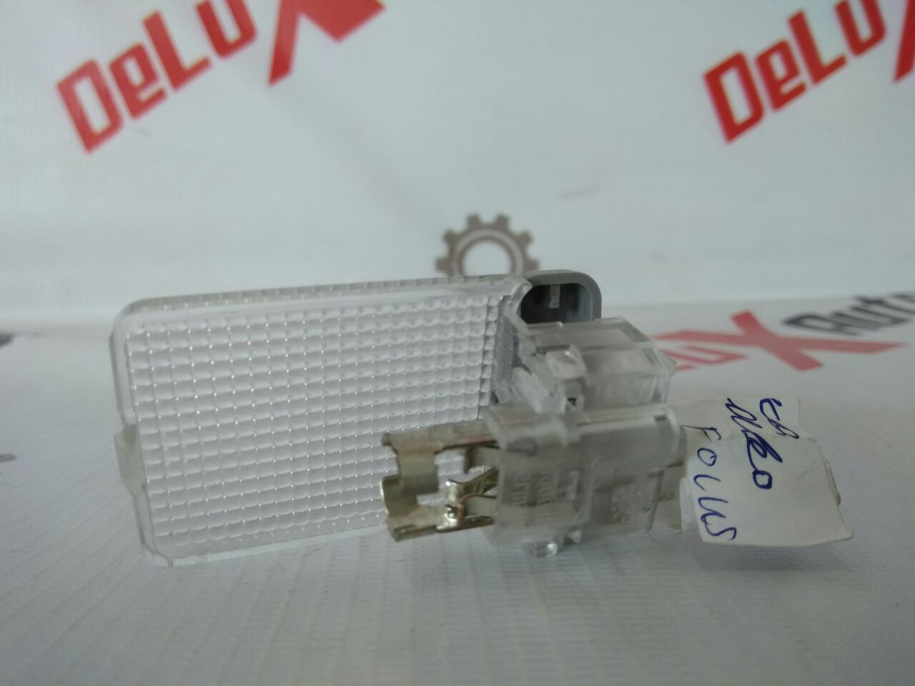 Подсветка передняя правая для Ford Focus · 2007–2011