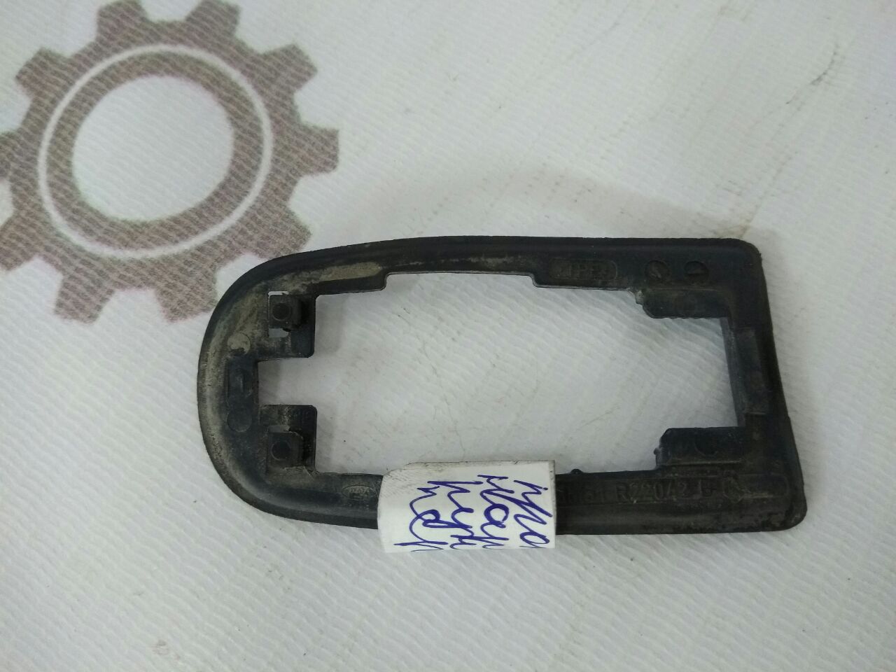 Прокладка ручки двери передней левой для Ford Focus · 2007–2011