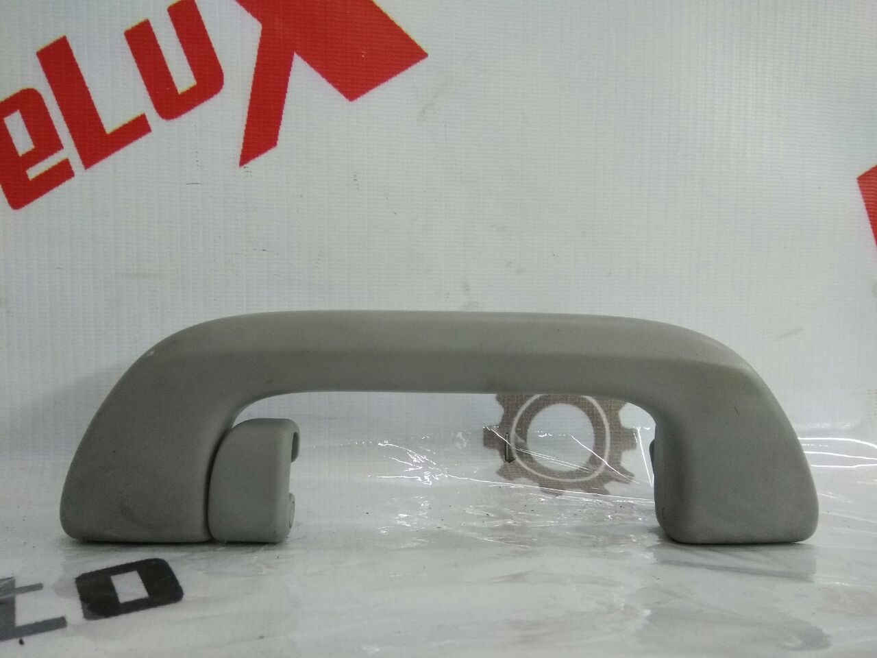 mâner plafon spate dreapta