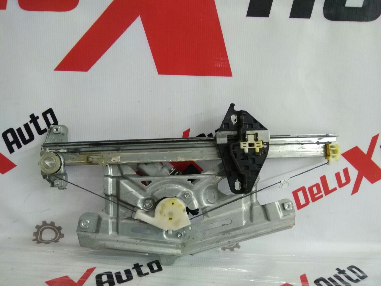 macara geam cu motor electric față stânga