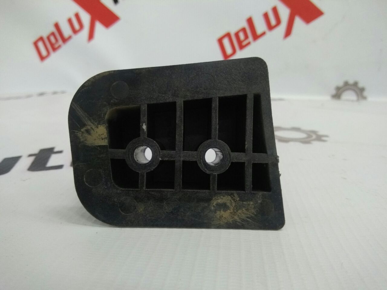 limitator uși pe suport stânga