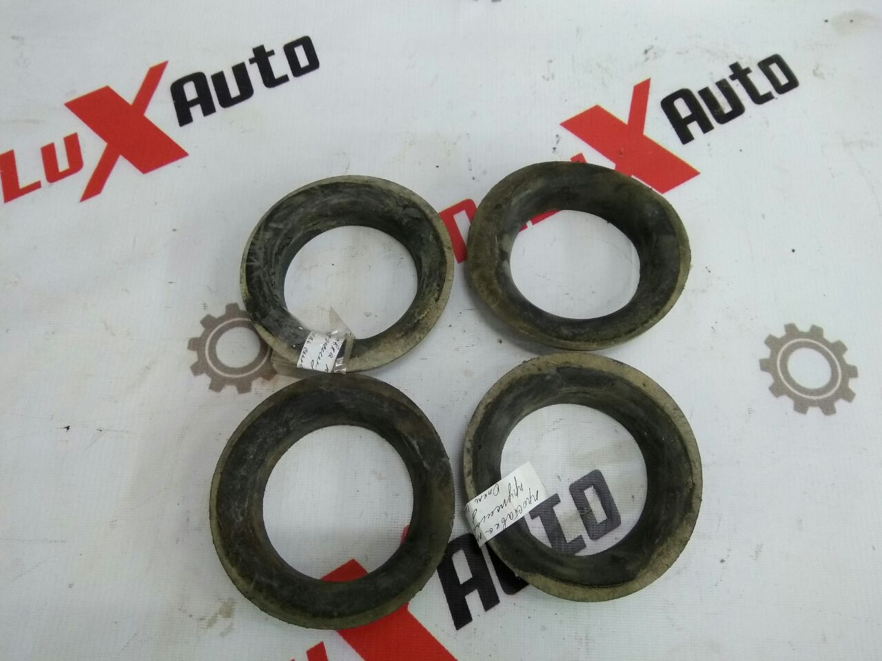 suport sub arc spate