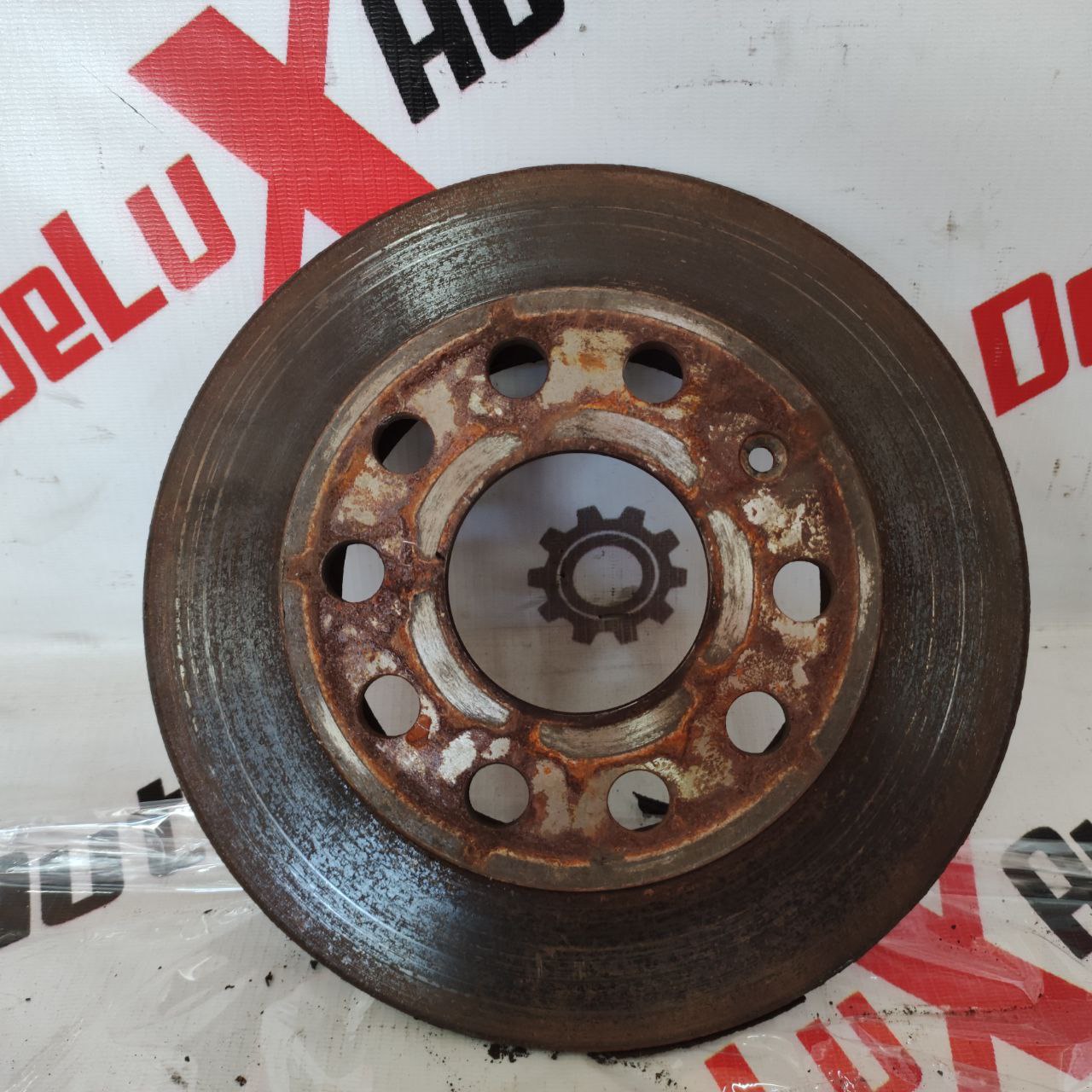 disc de frână spate