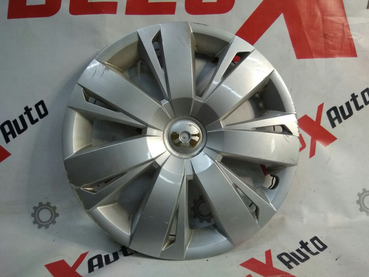 capac roată roată defect