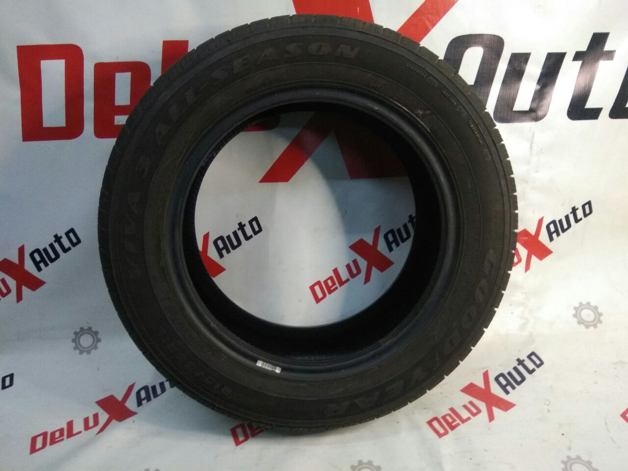 anvelopă 215/55R16